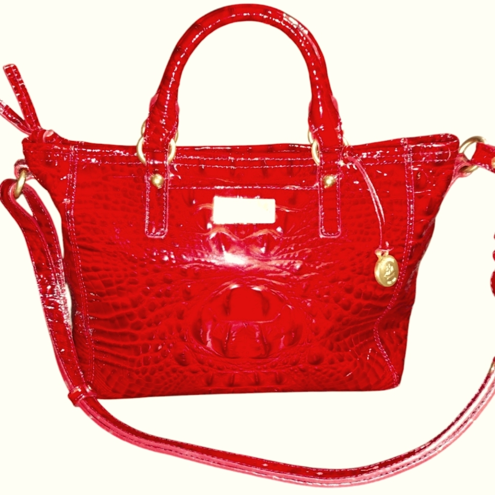 Brahmin Asher Bright Red croc hand/crossbody bag with hang charm EUC